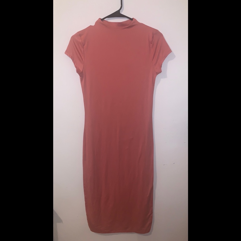 Mock neck Midi Dress